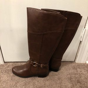 NEVER WORN Tall Brown Boots